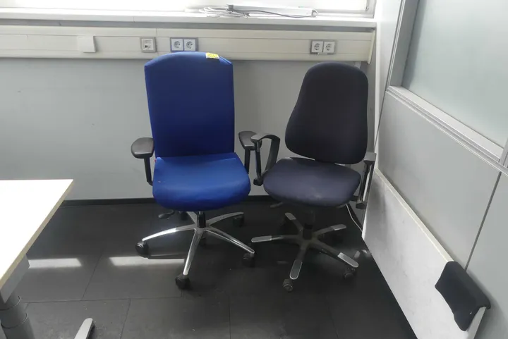 2x Bürostuhl